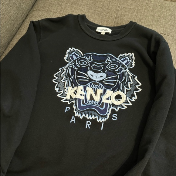 Limited edition Kenzo tiger sweater in black and blue - Picture 1 of 5